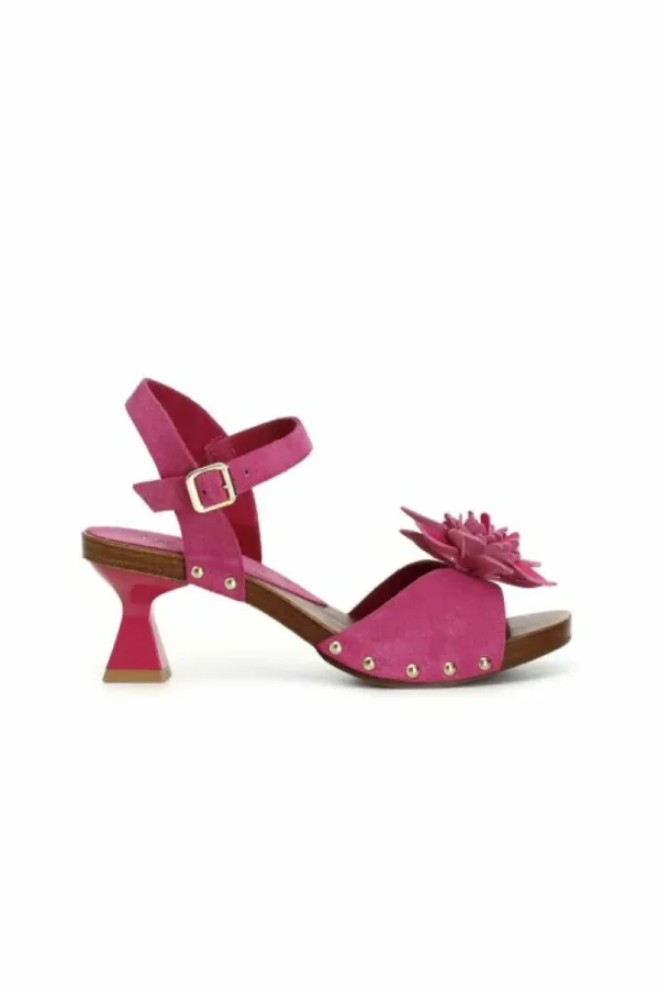 CafèNoir sandali in pelle scamosciata con fiore 3d e cinturino alla caviglia